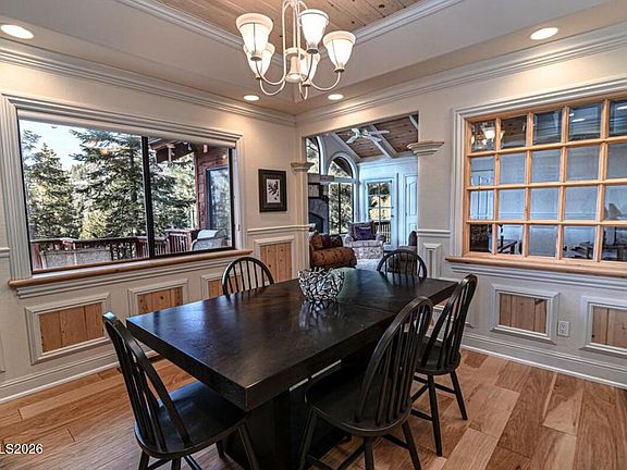 4th image of 218 Canyon Cir