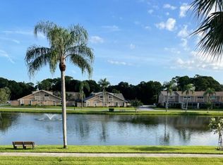 251 Maplecrest Cir, Jupiter, FL 33458