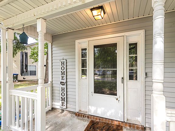 3rd image of 336 Parish Parc Dr