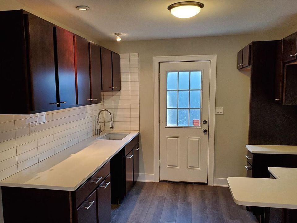Kitchen and Backdoor