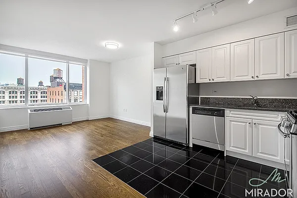 Rented by Mirador Real Estate | media 27