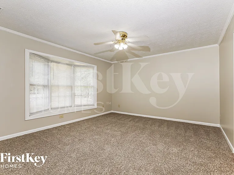 200 Ridge Way — Photo 16