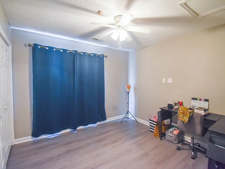 5598 Windy Knoll Pl — Photo 15
