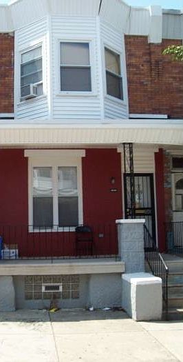 2nd image of 5518 Chancellor St