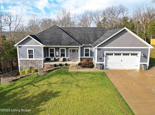 470 Strawberry Hill Dr, Brandenburg, KY 40108
