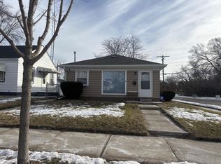 431 Wickham Blvd, Racine, WI 53405