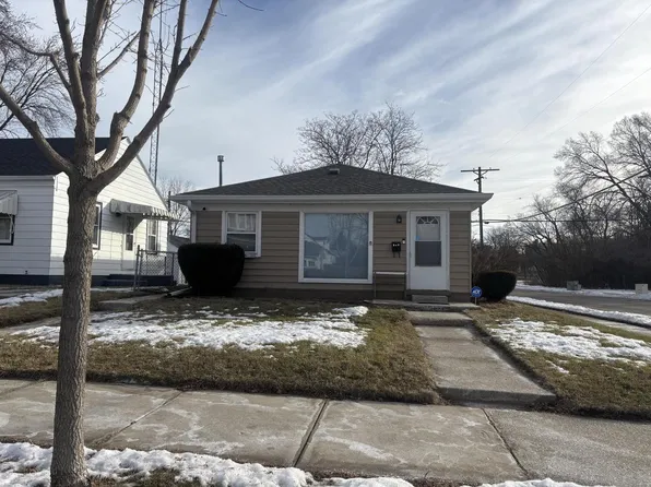 431 Wickham BOULEVARD, Racine, WI 53405