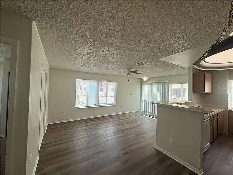 1101 Spring Meadow Dr #1101 — Photo 12