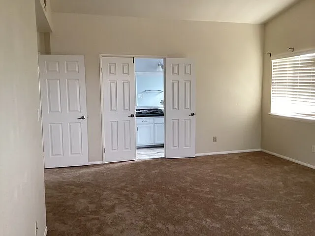 3129 Golfwood Ct — Photo 30