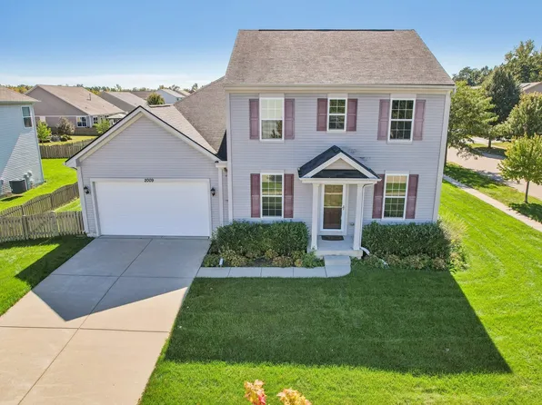 2009 Mayfair Dr, Island Lake, IL 60042
