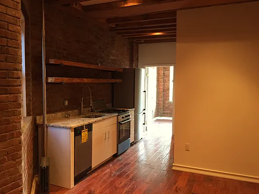 Rented by WRE Group | media 26