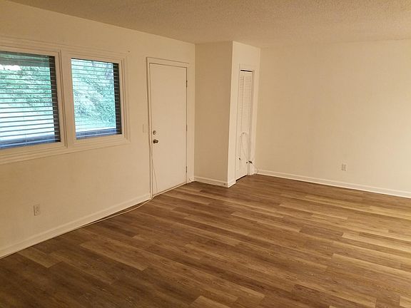 2nd image of 2929 Selena Dr APT K143