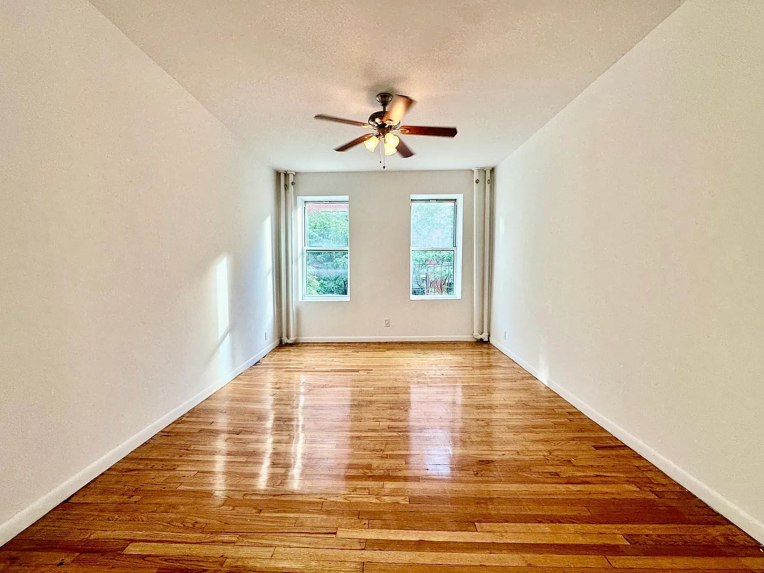 411 West 54th Street — Photo 2
