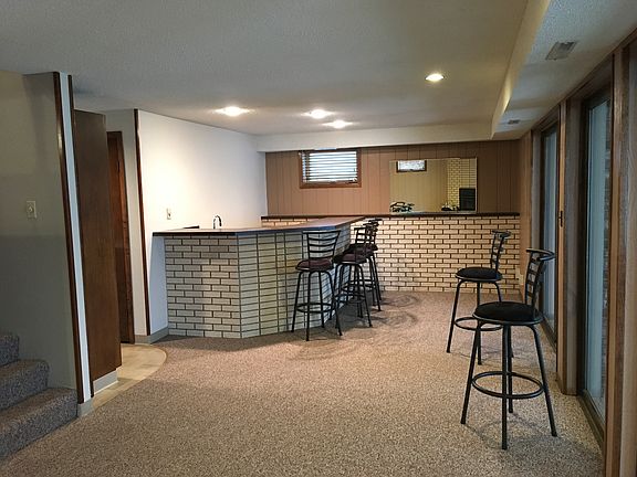 Wet Bar
