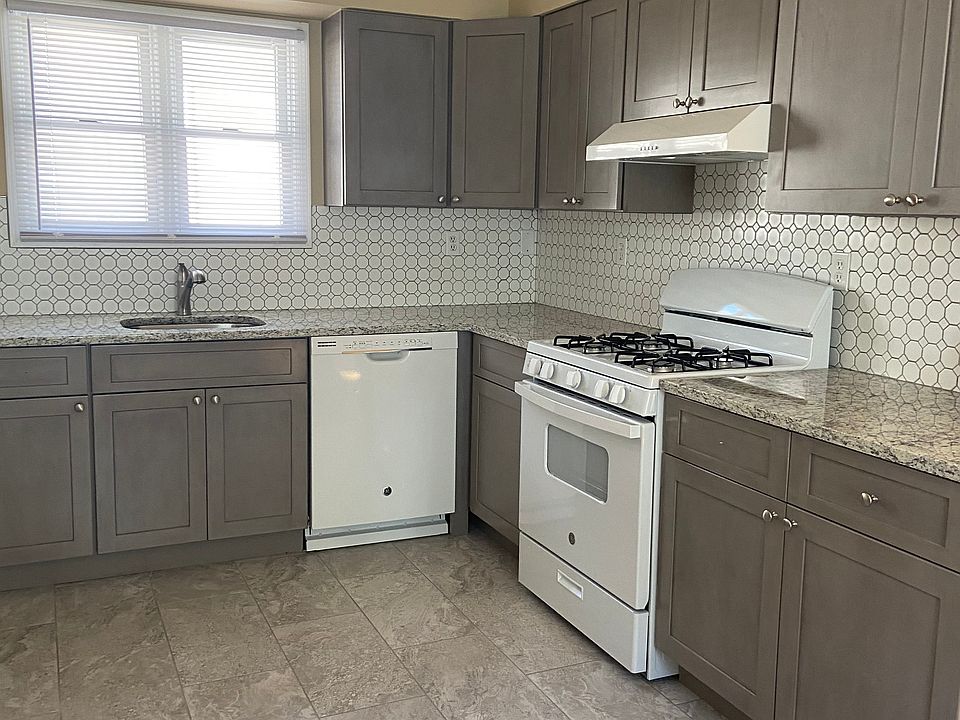 1st image of 75 Main St Floor 2