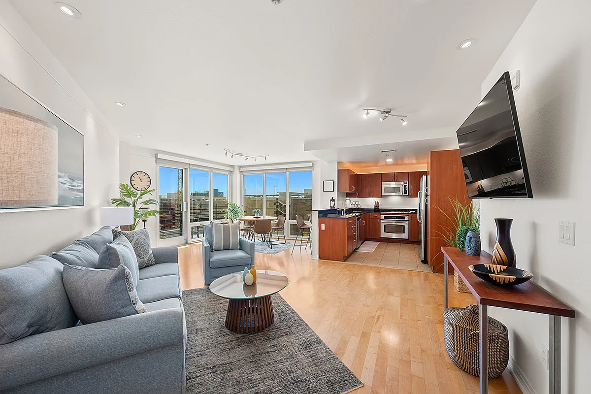 2 bed, 1154 sqft, $5,000 — Photo 3