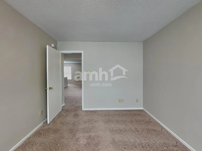 10296 Kings Gap Way — Photo 27