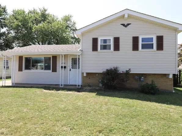 6340 Smith Rd, Brookpark, OH 44142
