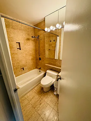 Rented by Yoram Adin, LREB | media 5