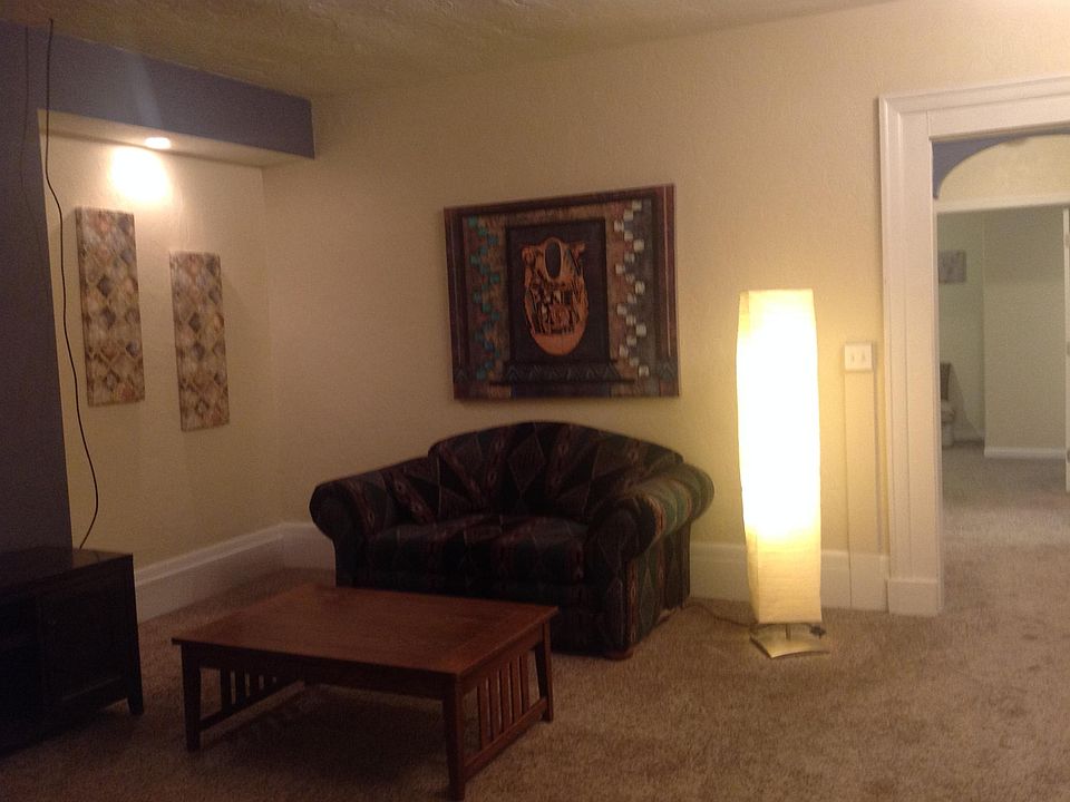 1st image of 26 N Maple Ave