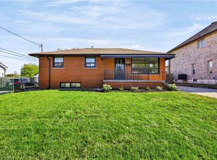 38 Deerhurst Rd, Hamilton, ON L8E2E4