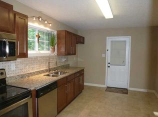 9851 McLeod Rd, Mobile, AL 36695