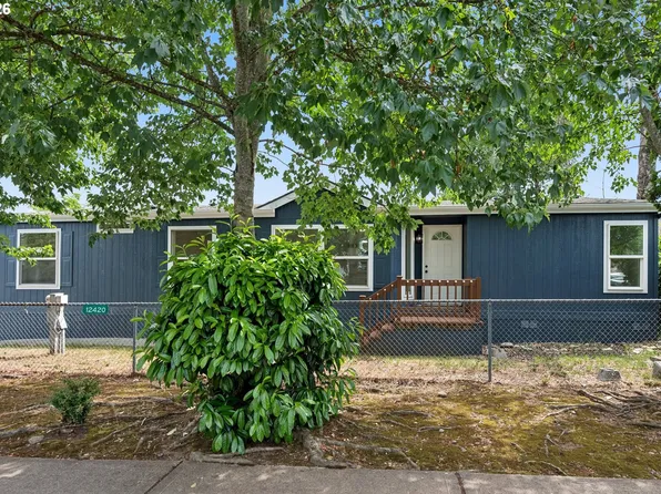12420 SE Bush St Unit 1, Portland, OR 97236