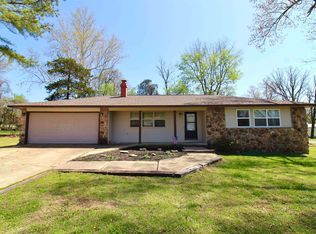 223 Town Park Dr, Mountain Home, AR 72653