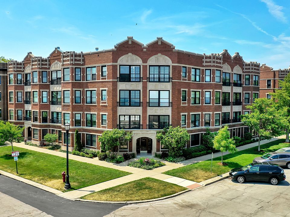 1st image of 626 Sheridan Sq APT 1