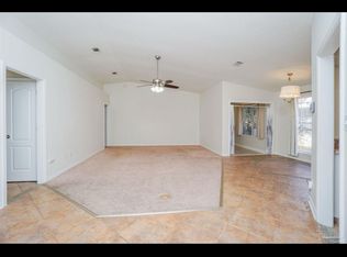 2352 Caddy Shack Ln, Pensacola, FL 32526
