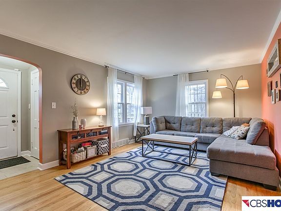 4th image of 5431 Parker St