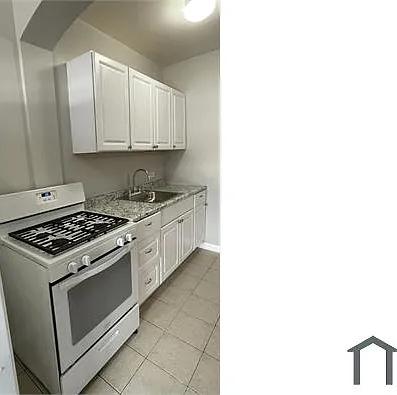 7 S Mayfield Ave #203