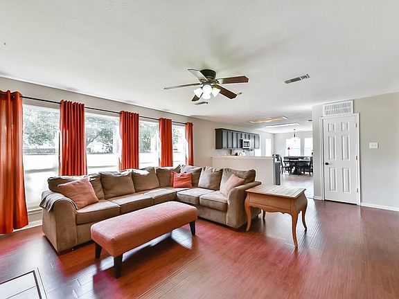 5th image of 3102 Hammerwood Cir