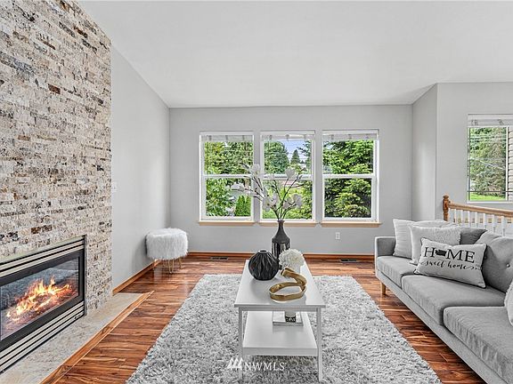 5th image of 7711 B Beverly Boulevard
