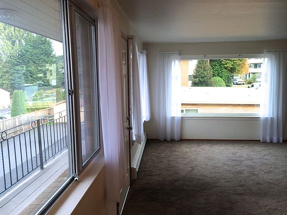 living room eastern view