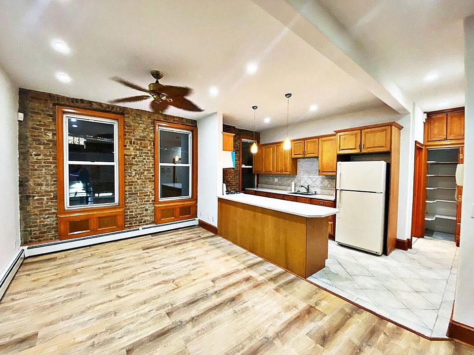 1st image of 7809 17th Ave Floor 2