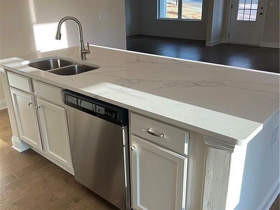 2nd image of 5102 Woodline View Ln
