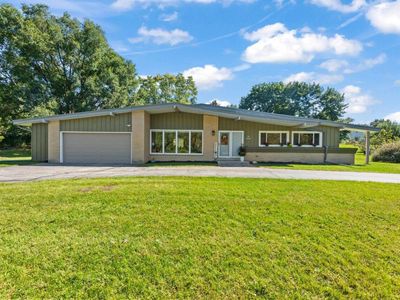 N69W29439 River Front DRIVE, Hartland, WI, 53029