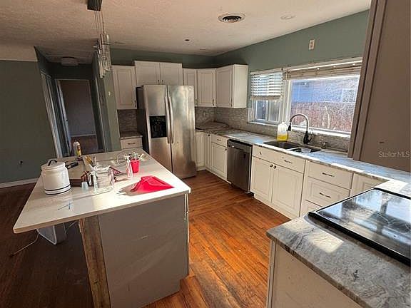 4th image of 495 60TH STREET N