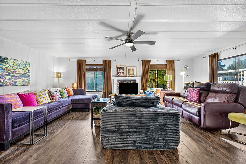2nd image of 1121 244th Street SW #58