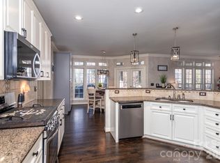 130 Haddington Pl, Mooresville, NC 28115