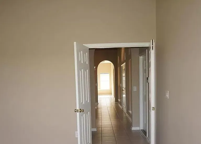 Guest Bedroom Hallway