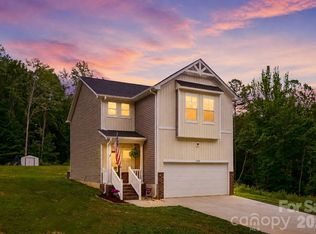 174 E Panther Creek Rd, Troutman, NC 28166