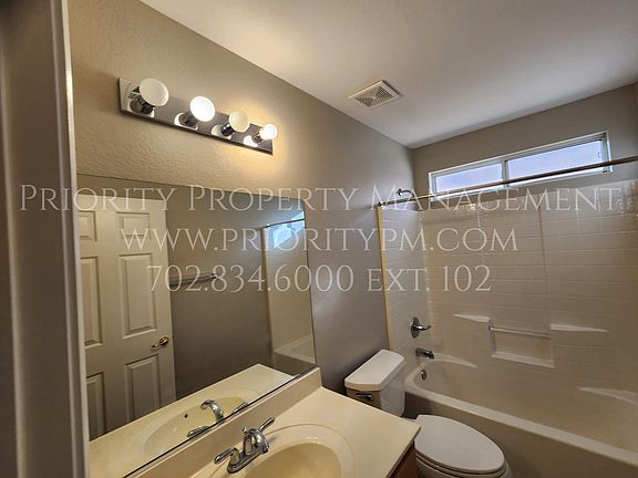 3rd image of 7042 Saint Lucia St