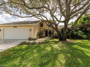 166 Forestwood Dr, Naples, FL 34110