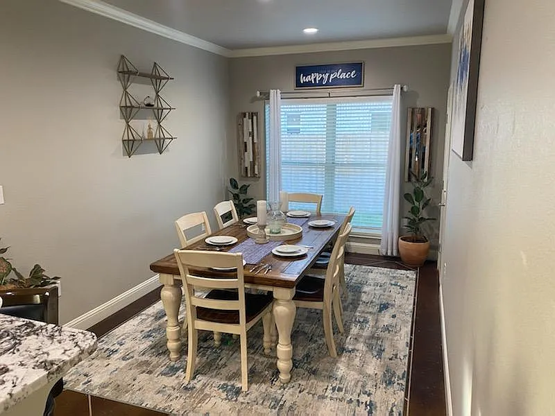 3 bed, 1535 sqft, $2,500 — Photo 4