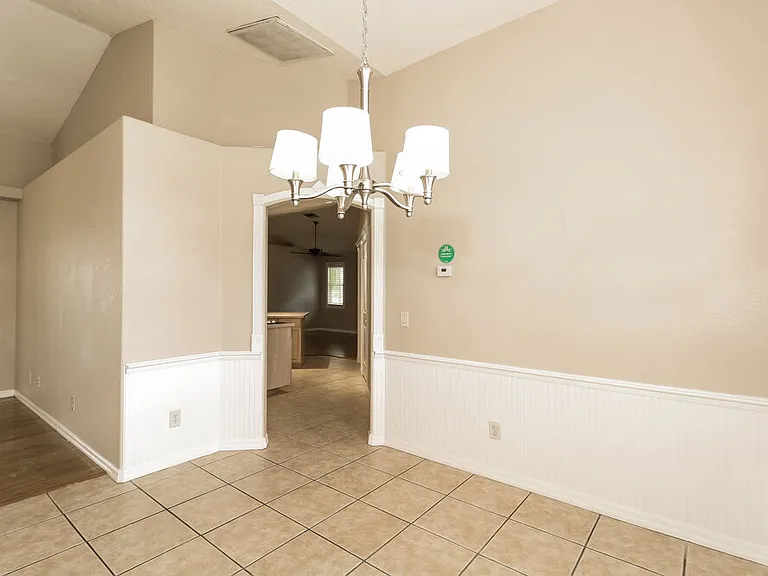3522 Massini Ave — Photo 4
