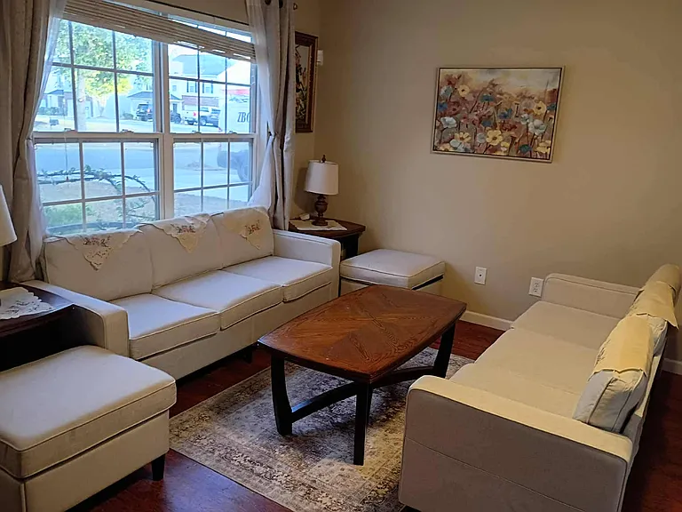 2324 Kirkgate Ln — Photo 5