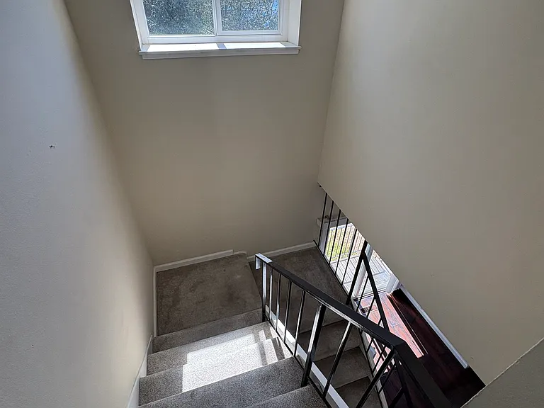 736 Fathom Dr — Photo 11