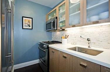 4th image of 211 E 46th St #30D